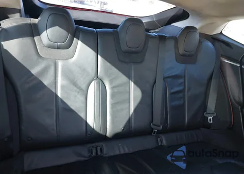 2013 Tesla Model S Performance z USA, uszkodzony, nr VIN 5YJSA1CP4DFP13611